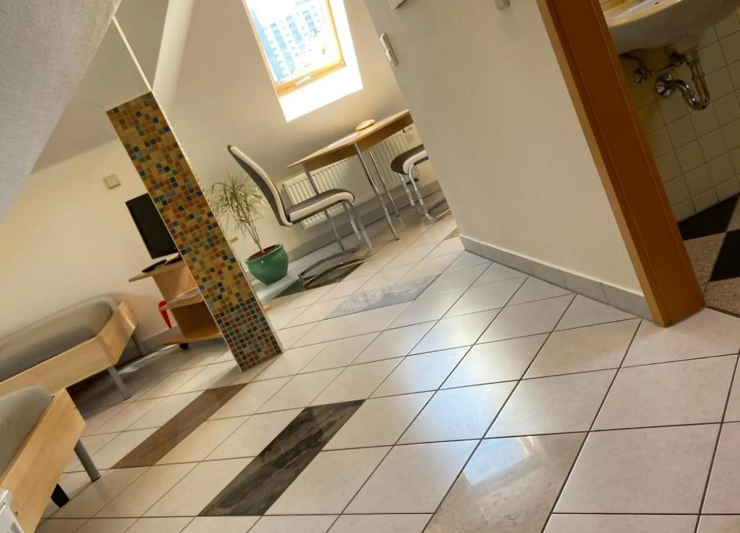 Apartament Ferienwohnungen Rehn Drezno Niemcy