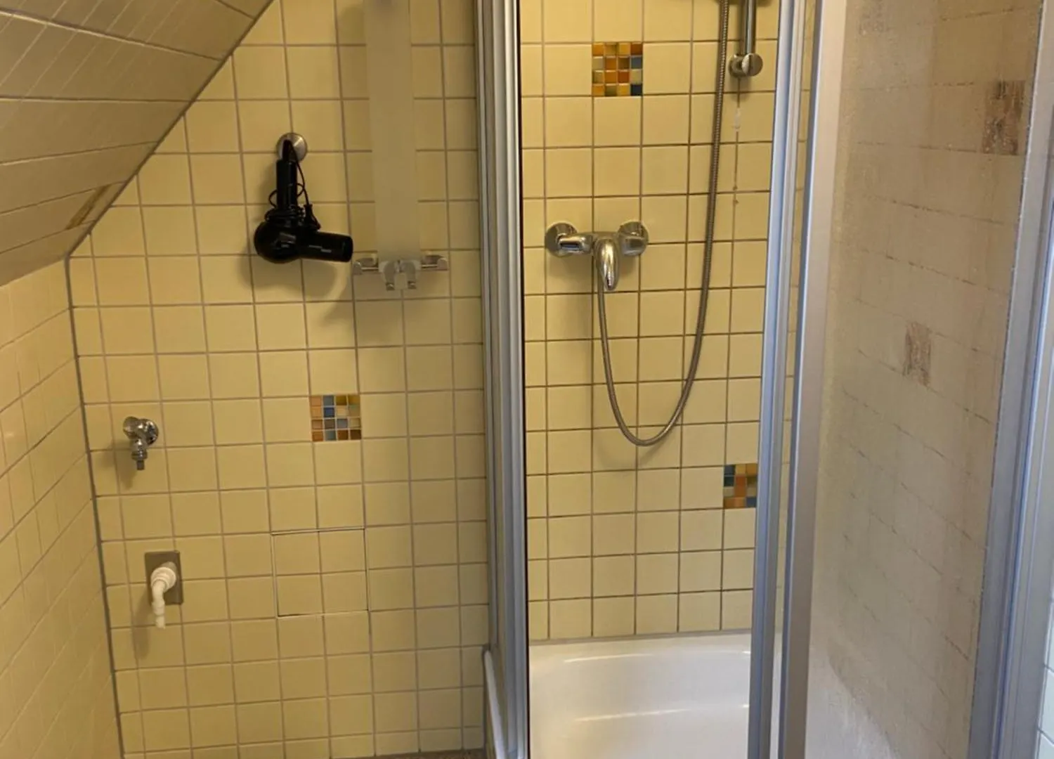 Ferienwohnungen Rehn Drezno Niemcy