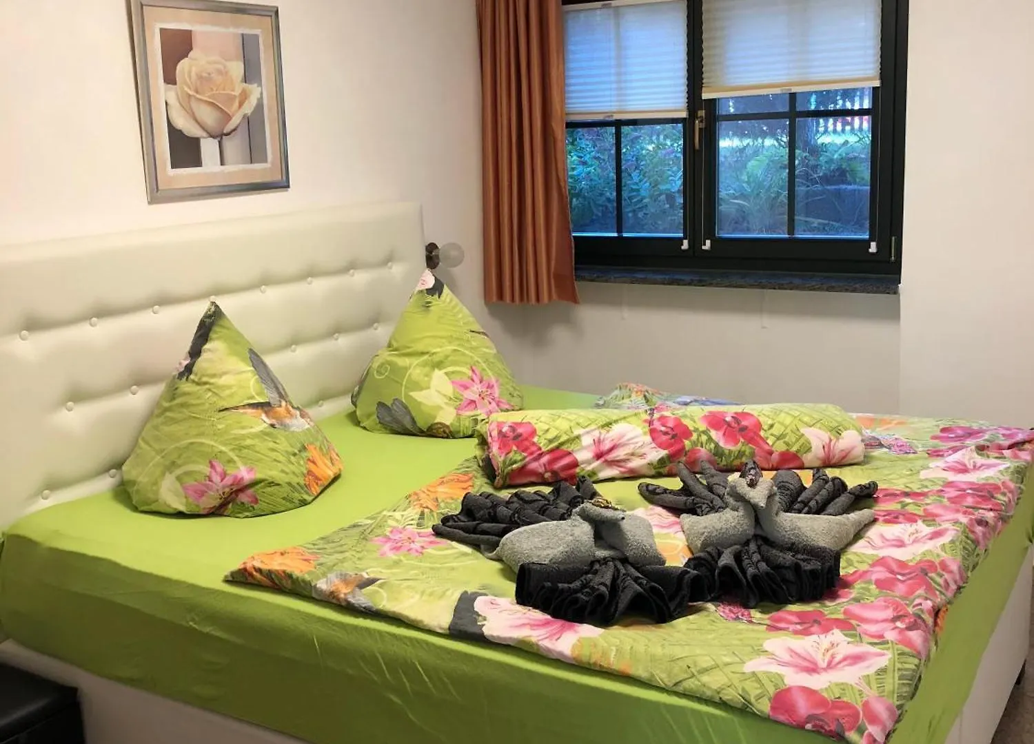 Apartament Ferienwohnungen Rehn Drezno Niemcy