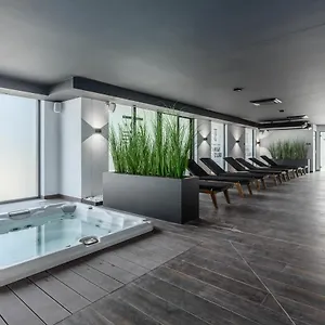 https://on-holiday-apartamenty-lwowska.kolobrzeghotels.com