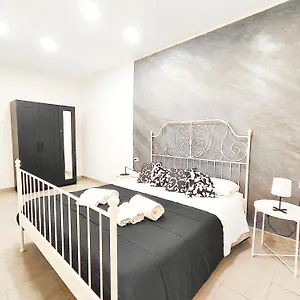 https://black-catania.sicilyhotelsitaly.net